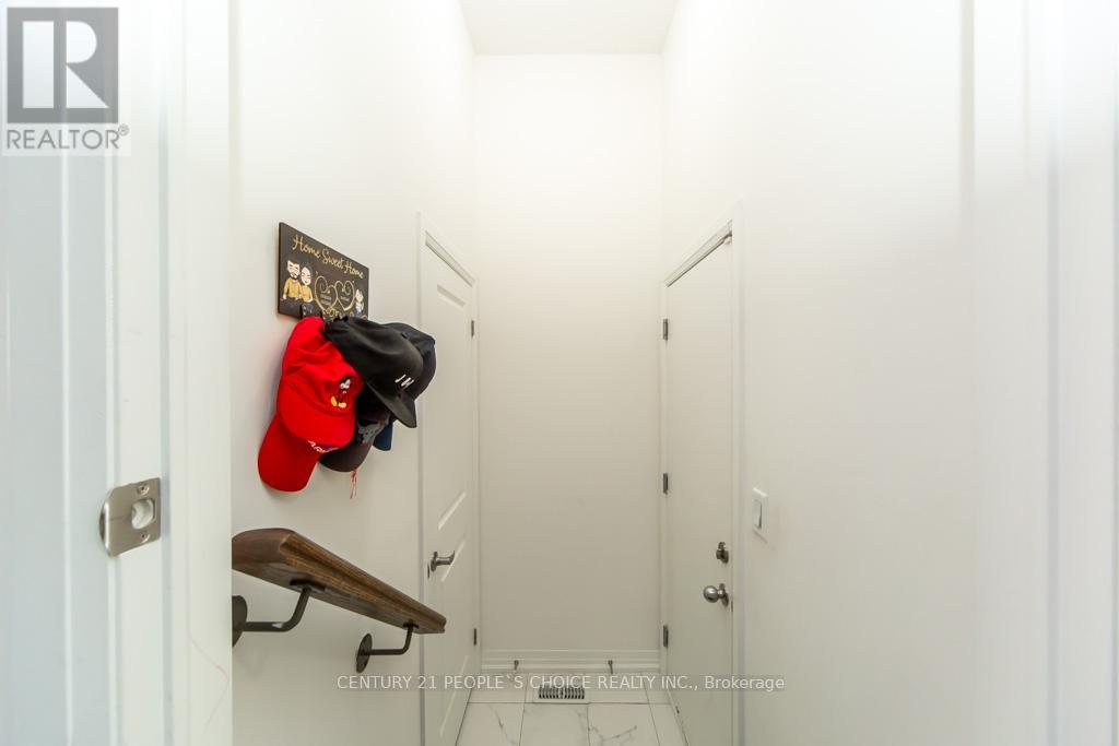 162 Ogston Crescent, Whitby, Ontario  L1P 0H3 - Photo 25 - E13004210