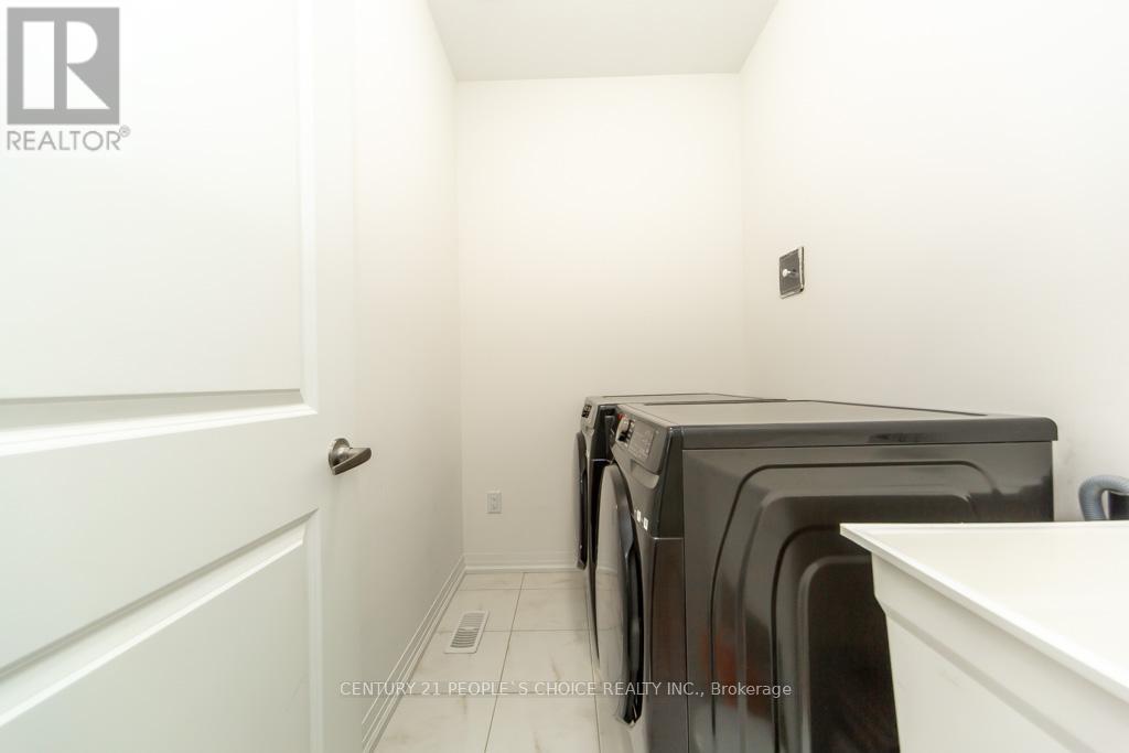 162 Ogston Crescent, Whitby, Ontario  L1P 0H3 - Photo 47 - E13004210