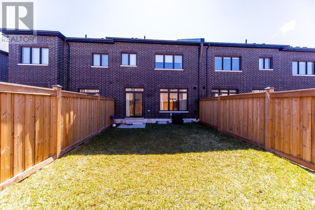 162 Ogston Crescent, Whitby, Ontario  L1P 0H3 - Photo 50 - E13004210