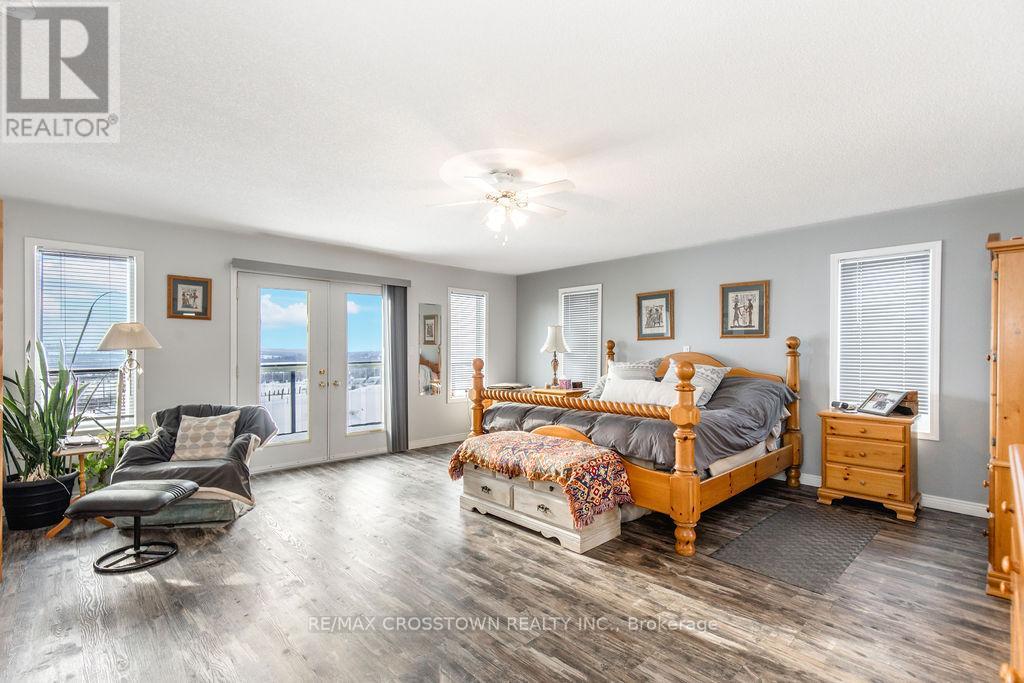 5556 10th Sideroad Road, Essa, Ontario  L0L 1N0 - Photo 13 - N13004118