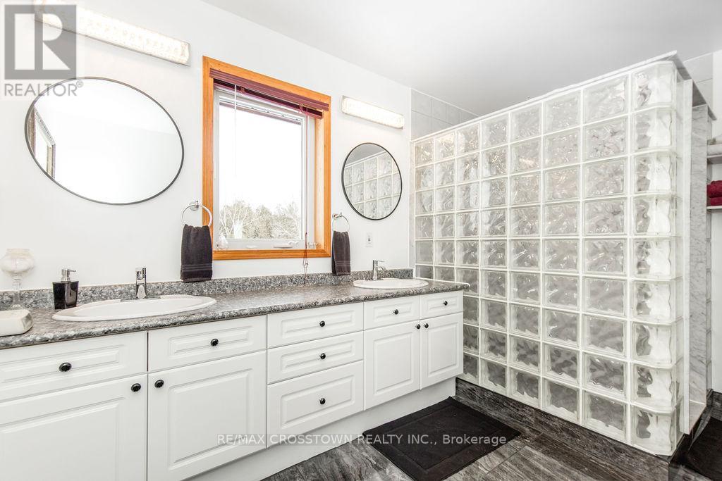 5556 10th Sideroad Road, Essa, Ontario  L0L 1N0 - Photo 14 - N13004118