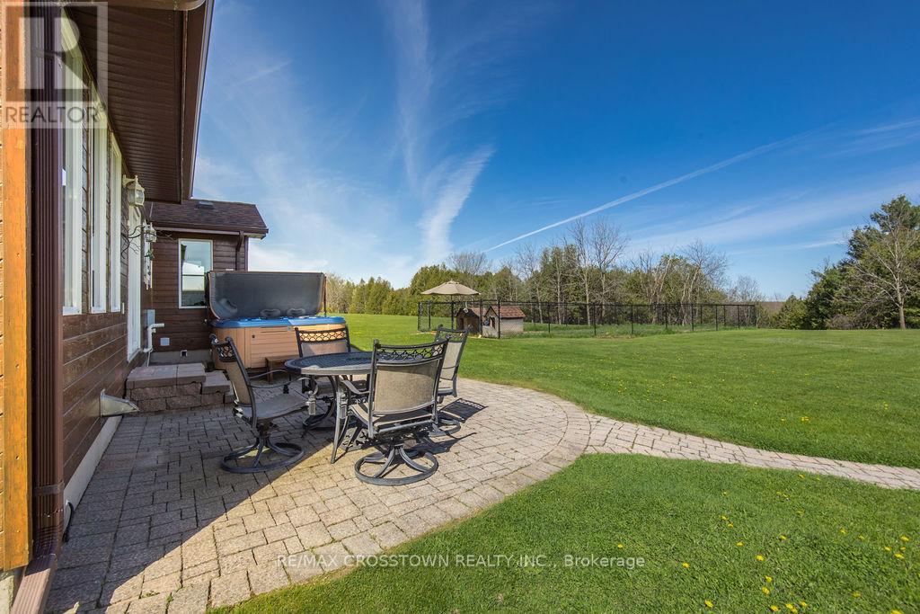 5556 10th Sideroad Road, Essa, Ontario  L0L 1N0 - Photo 23 - N13004118