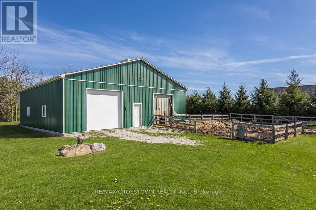 5556 10th Sideroad Road, Essa, Ontario  L0L 1N0 - Photo 24 - N13004118