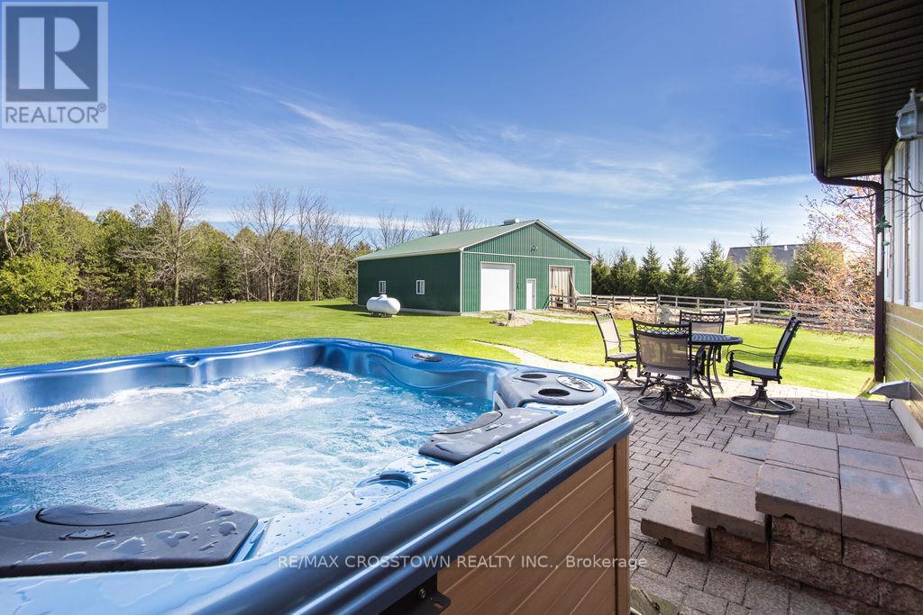 5556 10th Sideroad Road, Essa, Ontario  L0L 1N0 - Photo 26 - N13004118