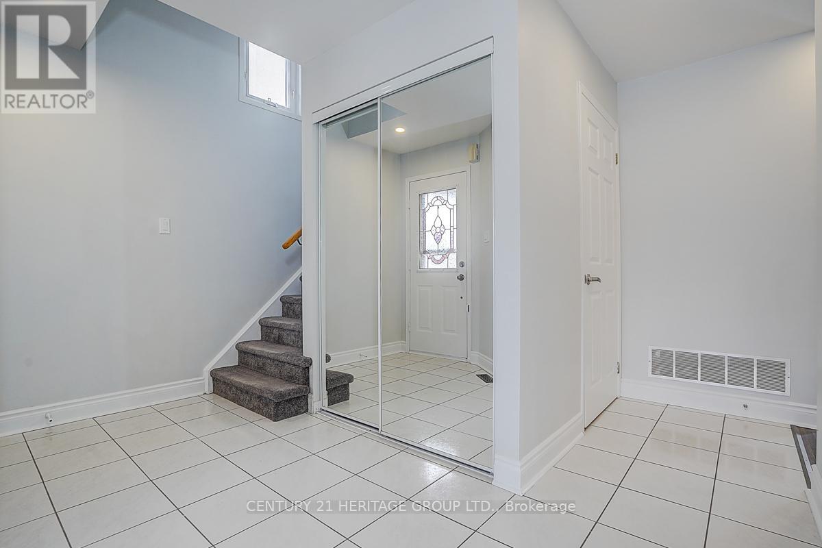 110 Dunoon Drive, Vaughan, Ontario  L6A 1Z2 - Photo 10 - N13004152