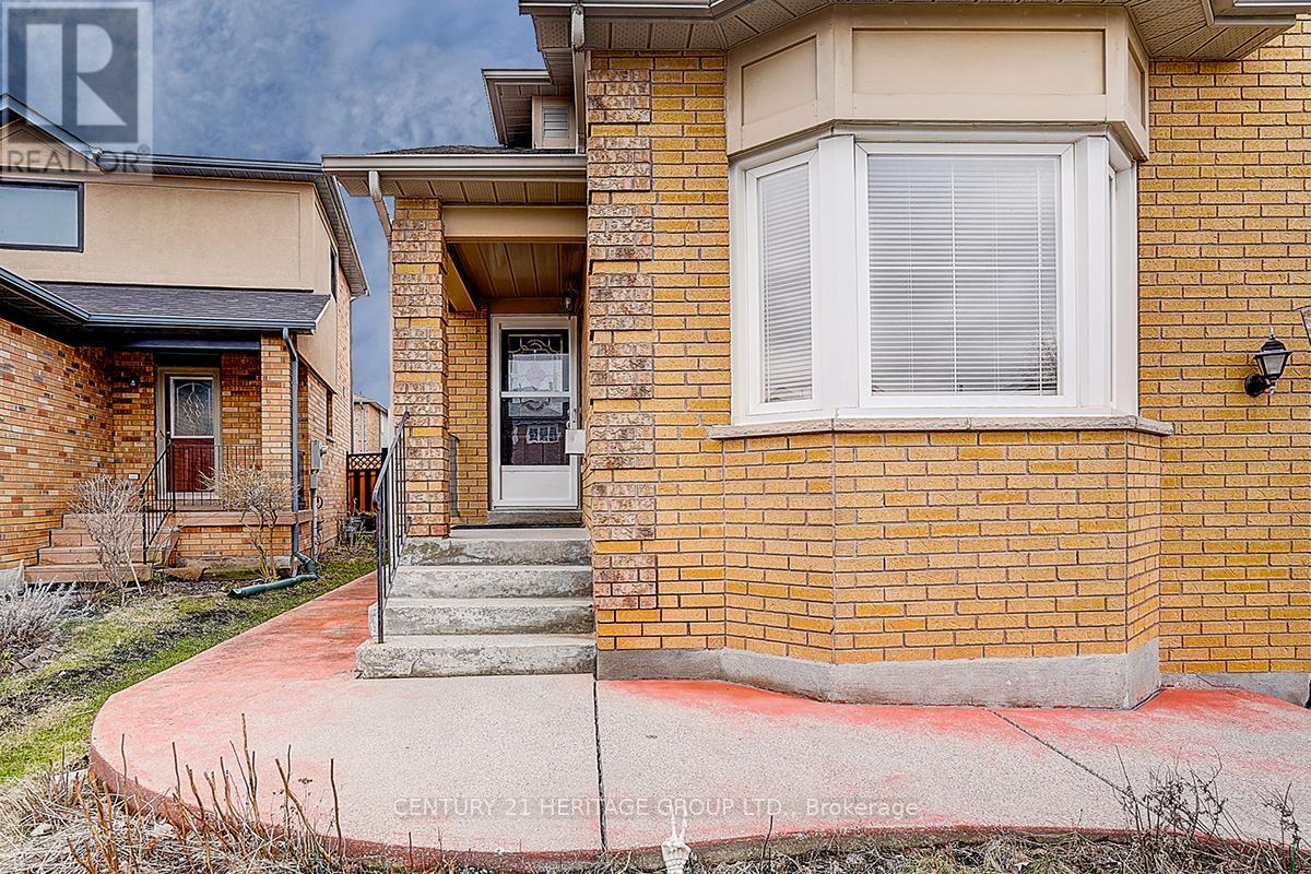 110 Dunoon Drive, Vaughan, Ontario  L6A 1Z2 - Photo 4 - N13004152