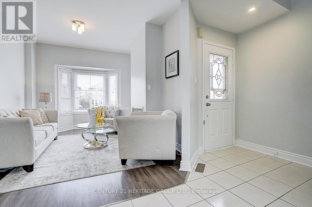 110 Dunoon Drive, Vaughan, Ontario  L6A 1Z2 - Photo 8 - N13004152