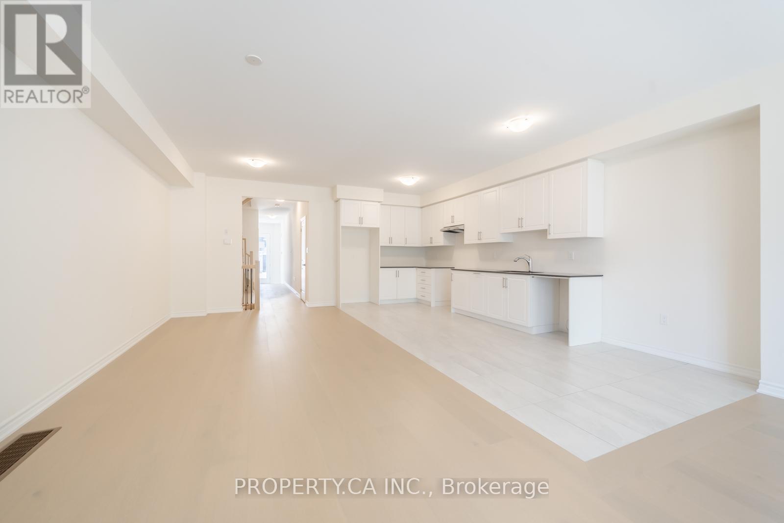 52 Rumi Court, Vaughan, Ontario  L6A 5E5 - Photo 6 - N13004164