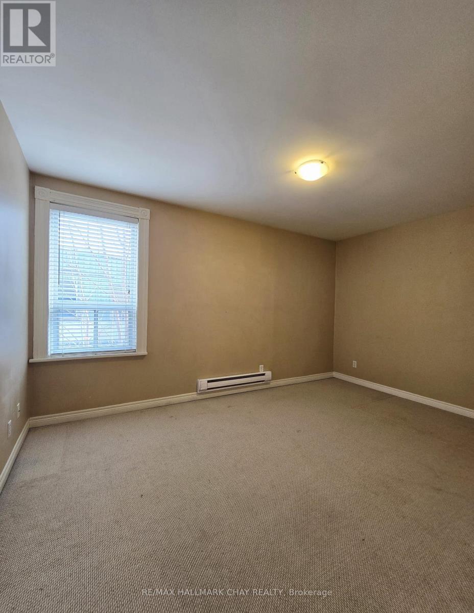 B - 178 Mill Street, Clearview, Ontario  L0M 1G0 - Photo 8 - S13004204