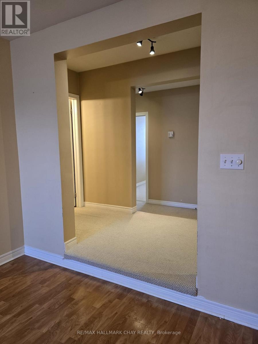 B - 178 Mill Street, Clearview, Ontario  L0M 1G0 - Photo 9 - S13004204