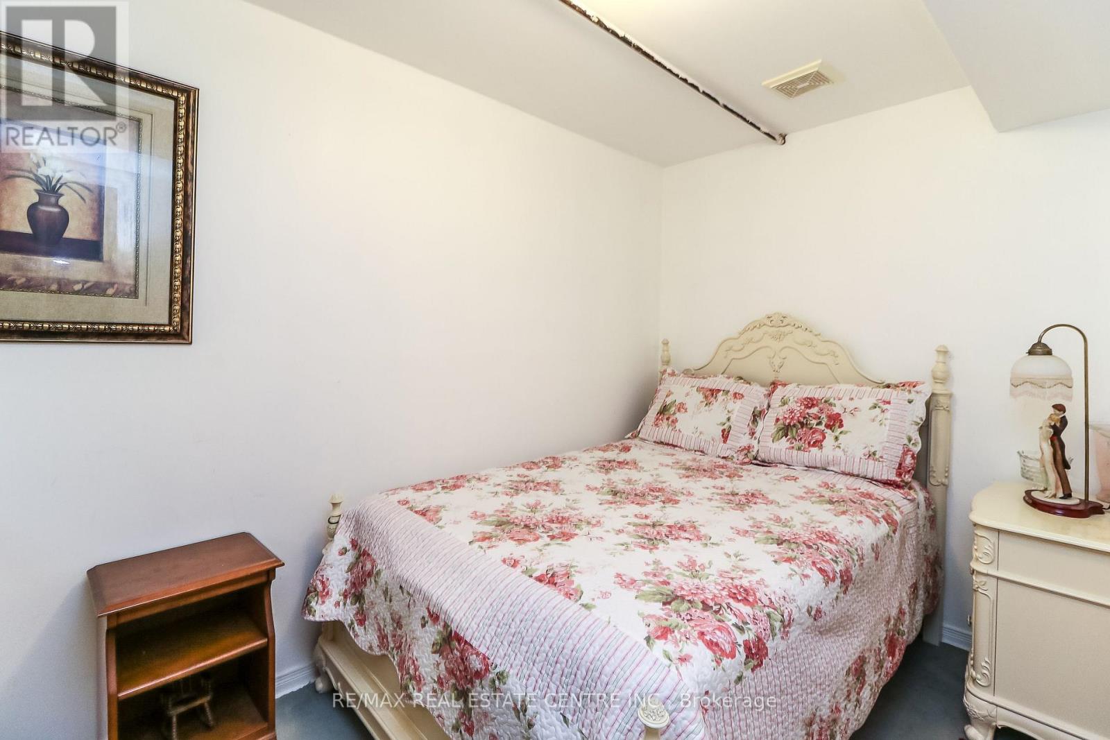 1 Sandringham Drive, Barrie, Ontario  L4N 0J9 - Photo 43 - S13004242