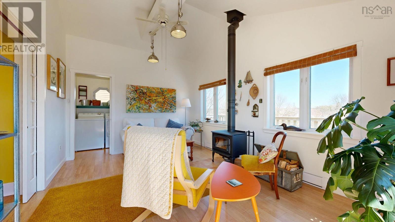 94 Queen Street, Chester, Nova Scotia  B0J 1J0 - Photo 14 - 202607121