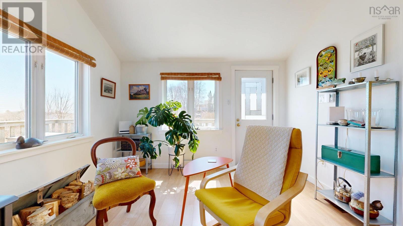 94 Queen Street, Chester, Nova Scotia  B0J 1J0 - Photo 15 - 202607121