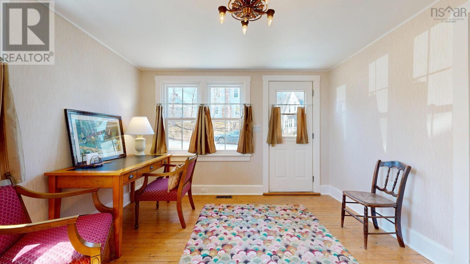 94 Queen Street, Chester, Nova Scotia  B0J 1J0 - Photo 6 - 202607121