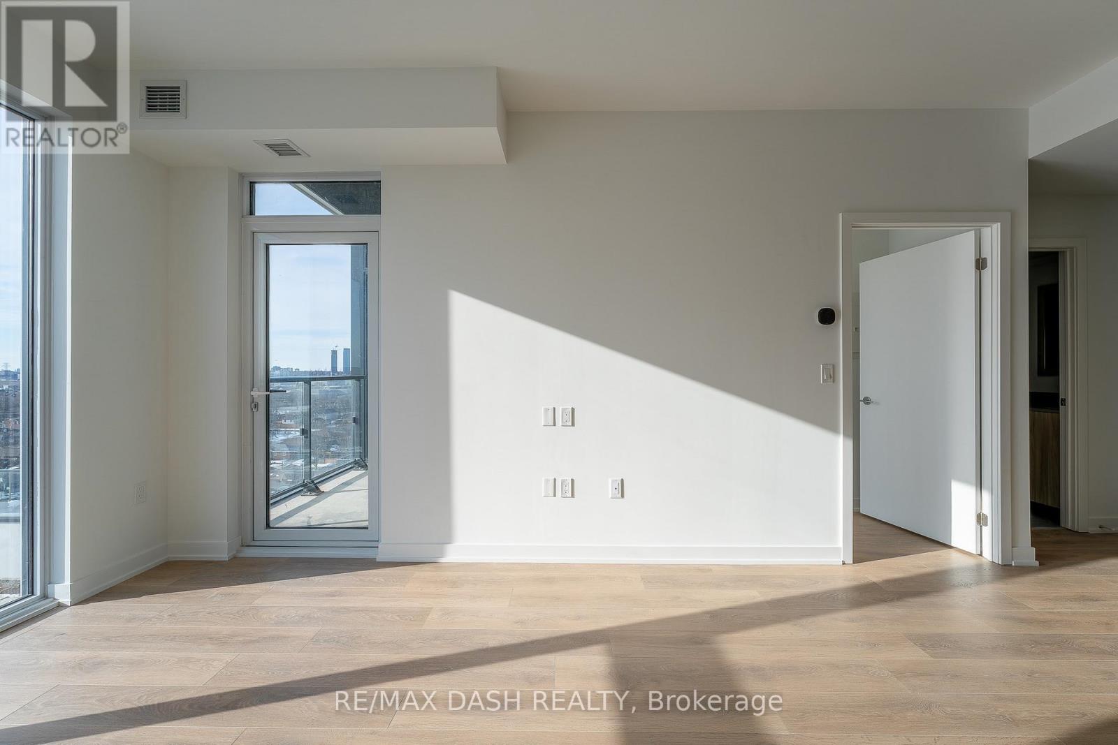 1006 - 1037 The Queensway Avenue, Toronto, Ontario  M8Z 0H5 - Photo 16 - W13004128