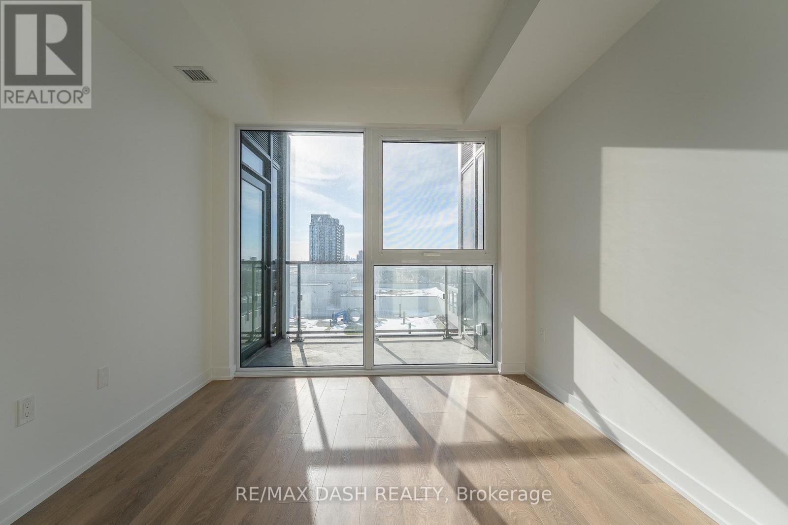 1006 - 1037 The Queensway Avenue, Toronto, Ontario  M8Z 0H5 - Photo 20 - W13004128