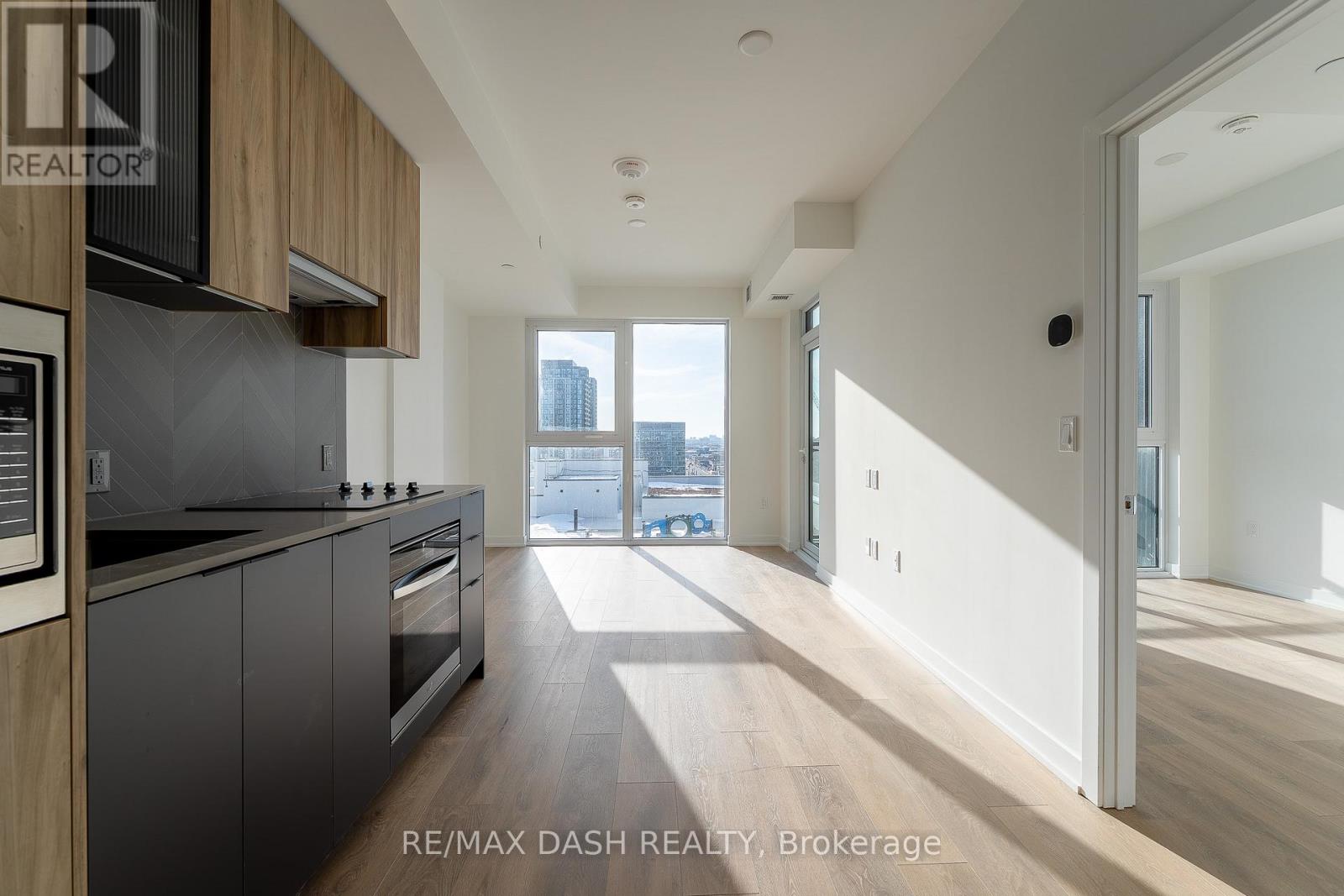 1006 - 1037 The Queensway Avenue, Toronto, Ontario  M8Z 0H5 - Photo 9 - W13004128