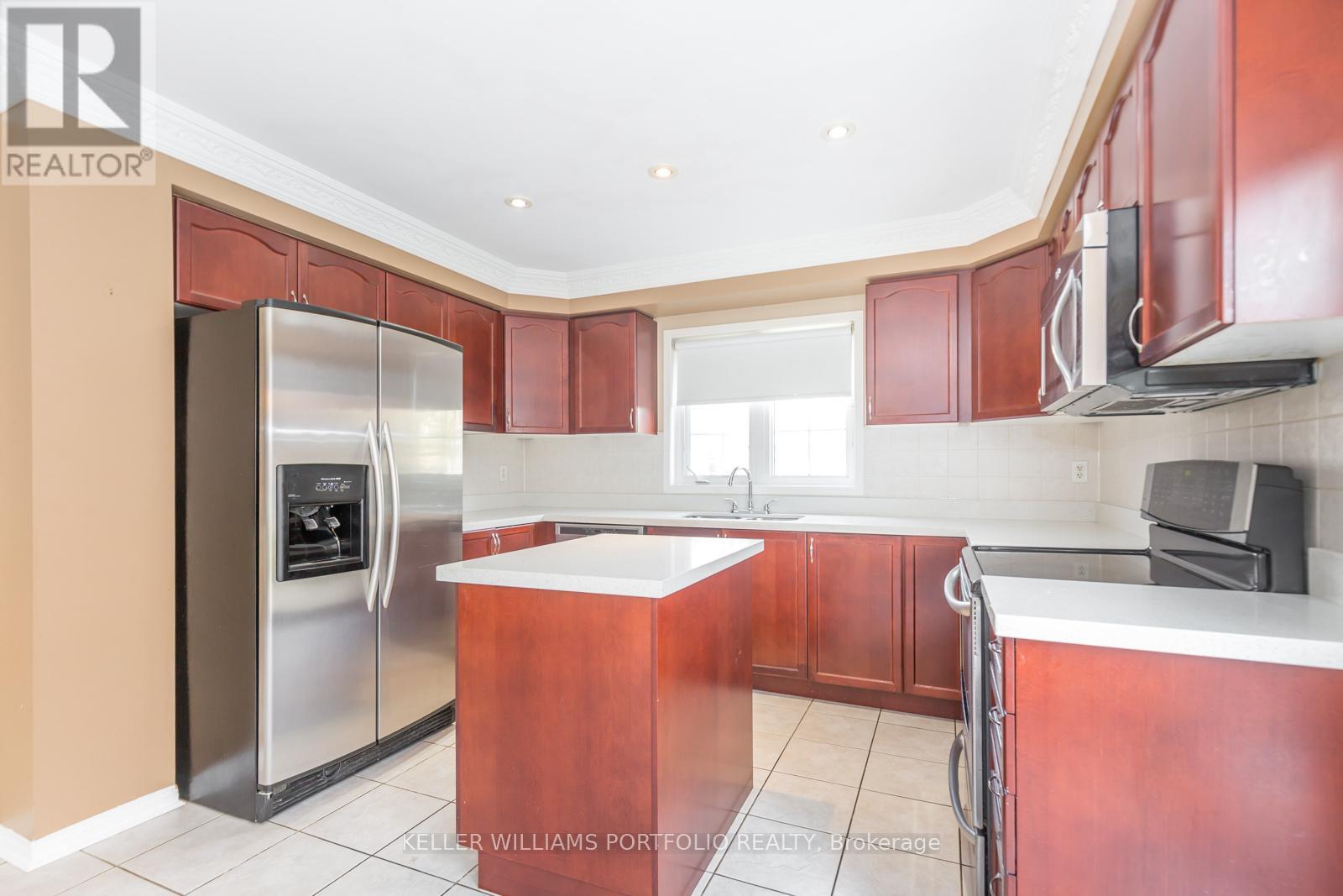 24 Conklin Drive, Brampton, Ontario  L7A 3P5 - Photo 10 - W13004136