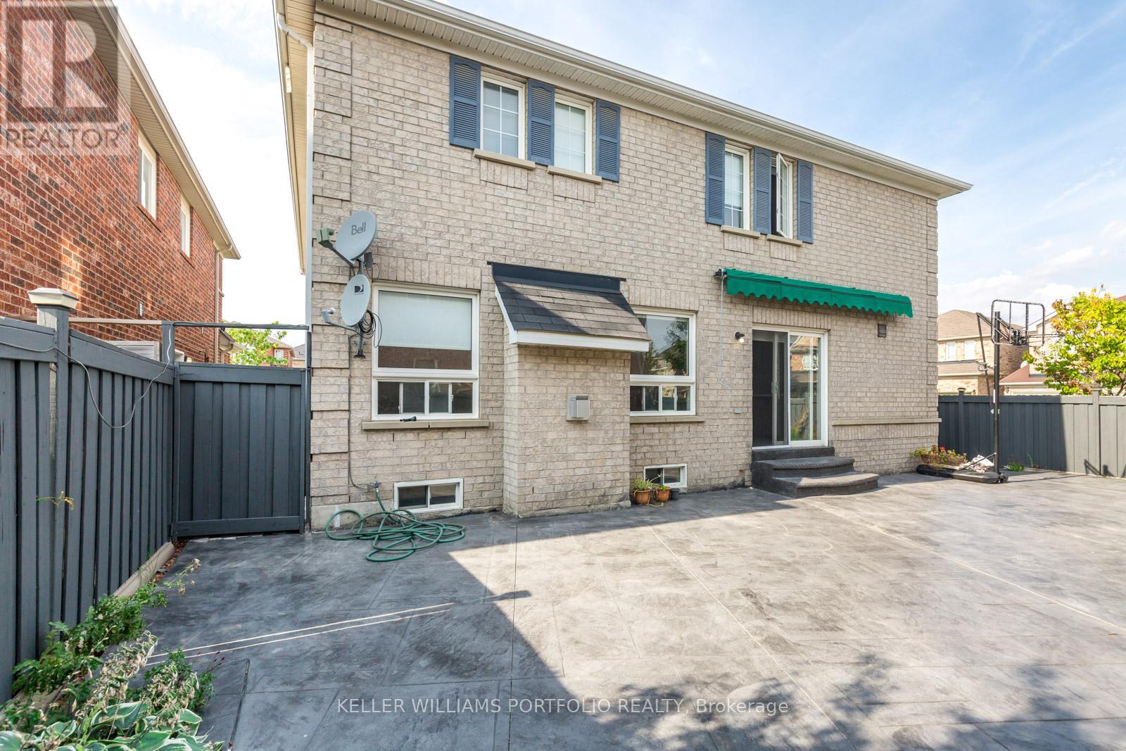 24 Conklin Drive, Brampton, Ontario  L7A 3P5 - Photo 22 - W13004136