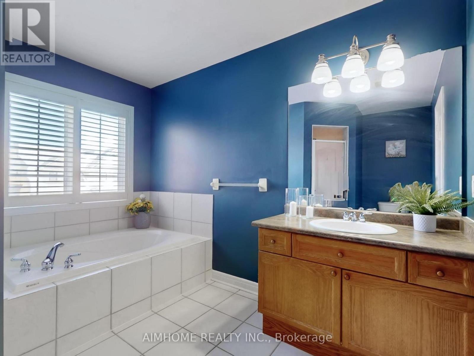 2051 Ashmore Drive, Oakville, Ontario  L6M 4T1 - Photo 22 - W13004194