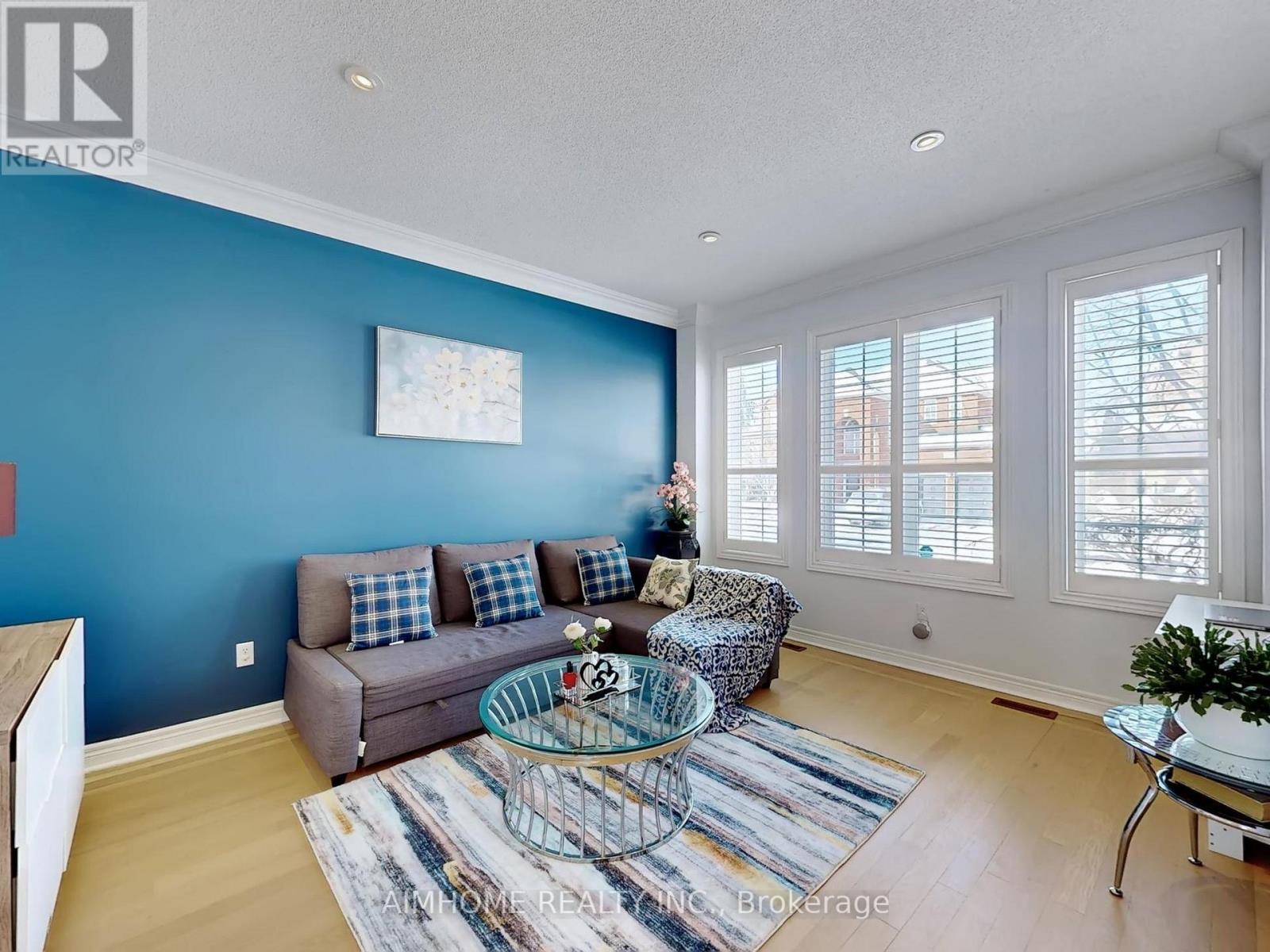 2051 Ashmore Drive, Oakville, Ontario  L6M 4T1 - Photo 3 - W13004194