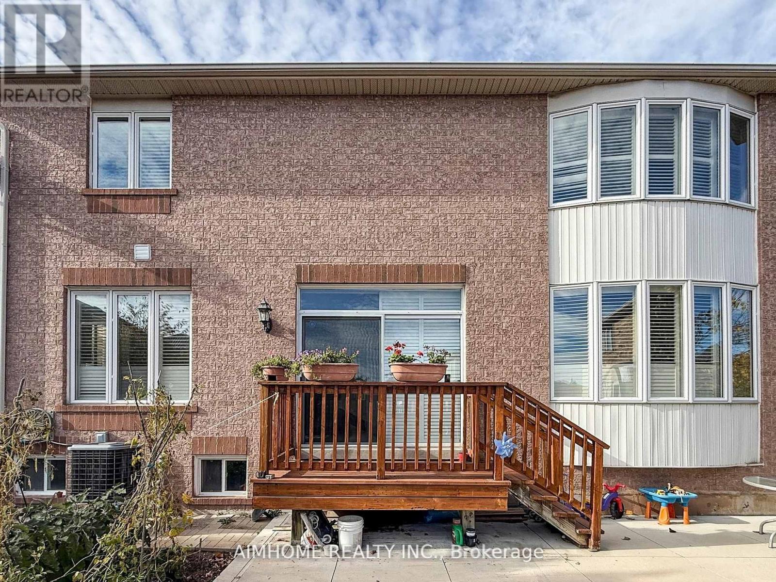 2051 Ashmore Drive, Oakville, Ontario  L6M 4T1 - Photo 34 - W13004194