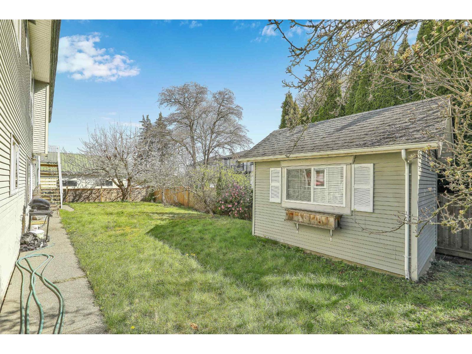 8546 164 Street, Surrey, British Columbia  V4N 1E5 - Photo 5 - R3111025