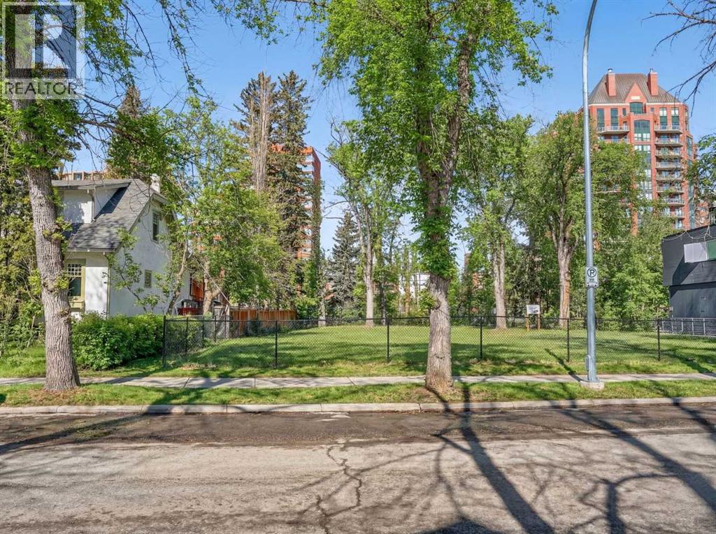 312 Roxboro Road Sw, Calgary, Alberta  T2S 0R3 - Photo 6 - A2293929