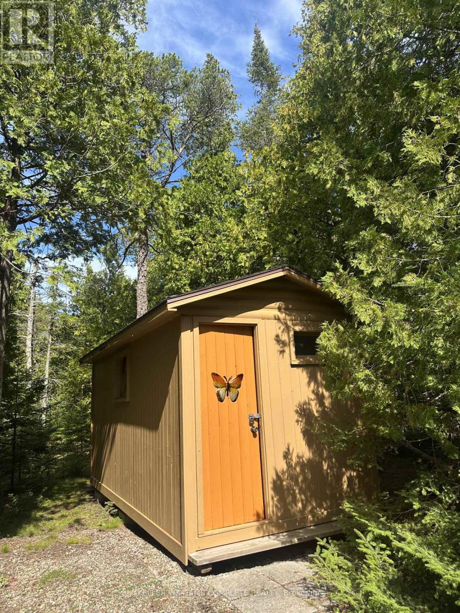 1020 Dorcas Bay Road, Northern Bruce Peninsula, Ontario  N0H 2R0 - Photo 31 - X13004126