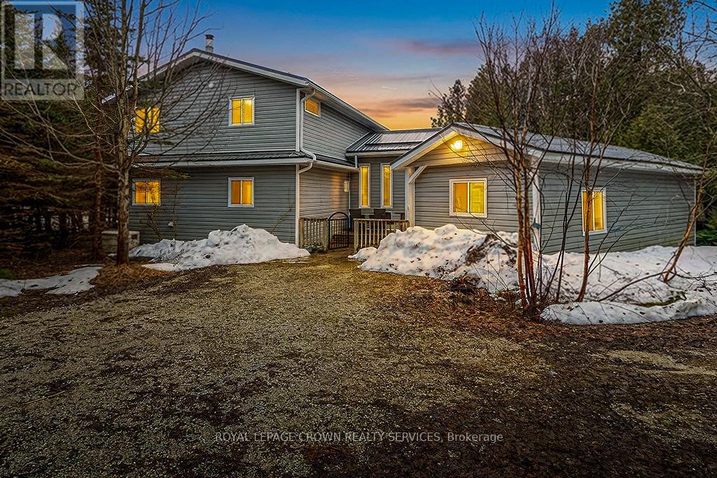 1166 Dorcas Bay Road, Northern Bruce Peninsula, Ontario  N0H 2R0 - Photo 33 - X13004138