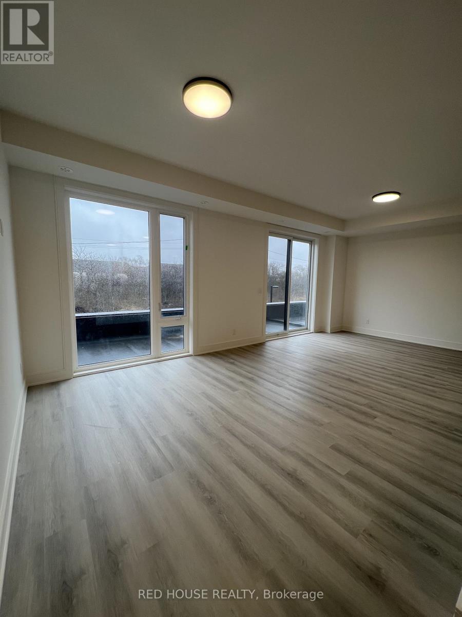 102 Everett Common, St. Catharines, Ontario  L2P 0H2 - Photo 2 - X13004254