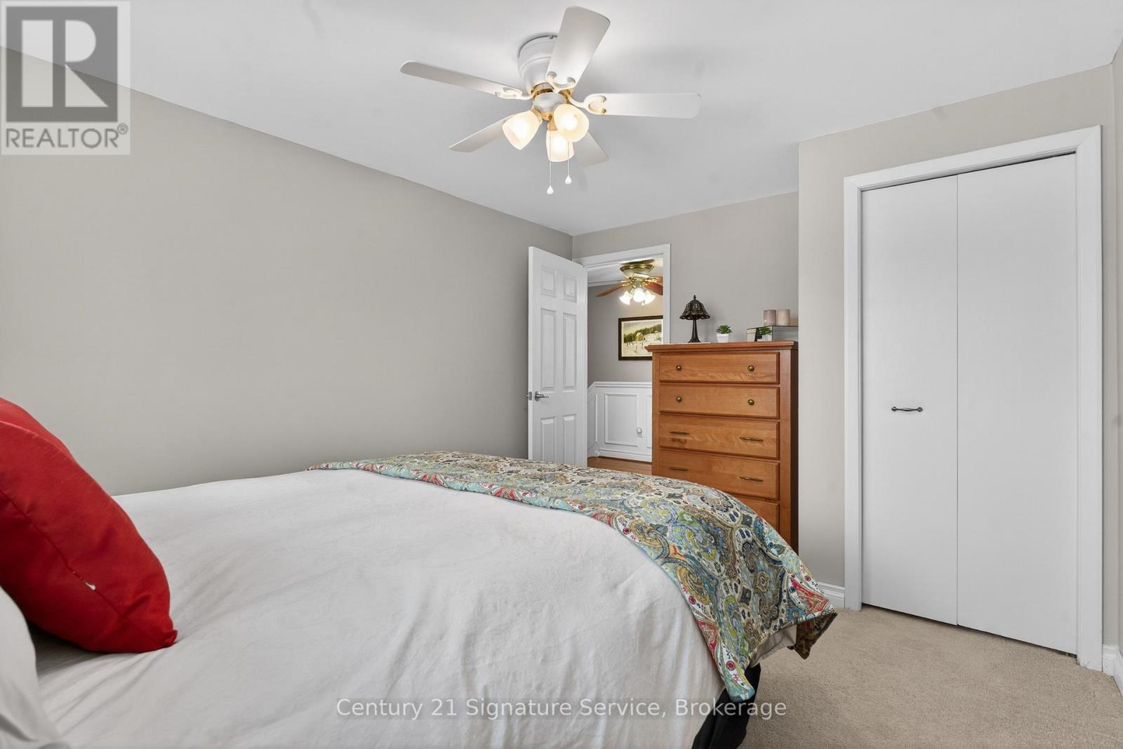 22 Staveley Crescent, Brampton, Ontario  L6W 2R9 - Photo 17 - W12724664