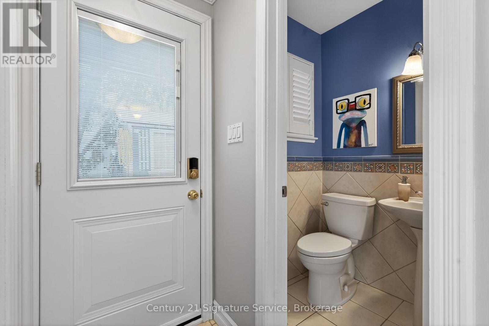 22 Staveley Crescent, Brampton, Ontario  L6W 2R9 - Photo 6 - W12724664