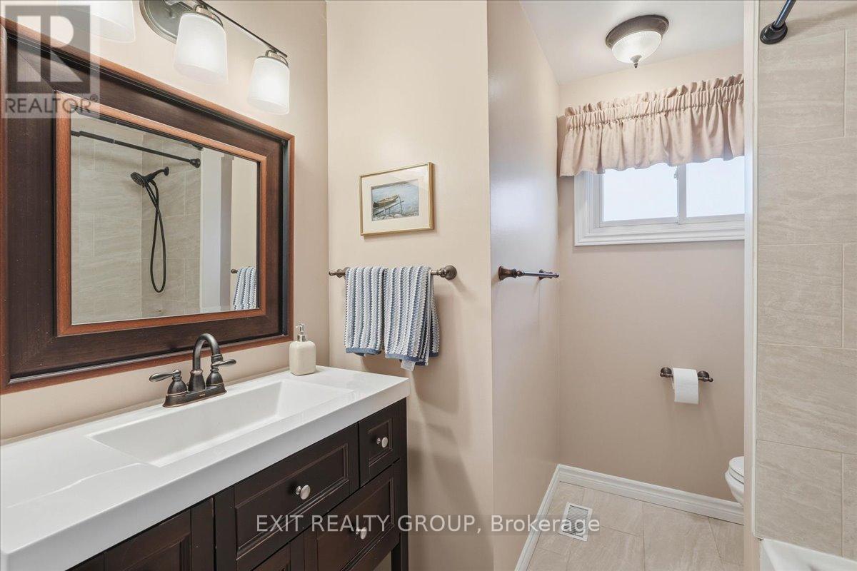 67 Cascade Boulevard, Belleville, Ontario K8P 2P5 - Photo 25 - X13004296