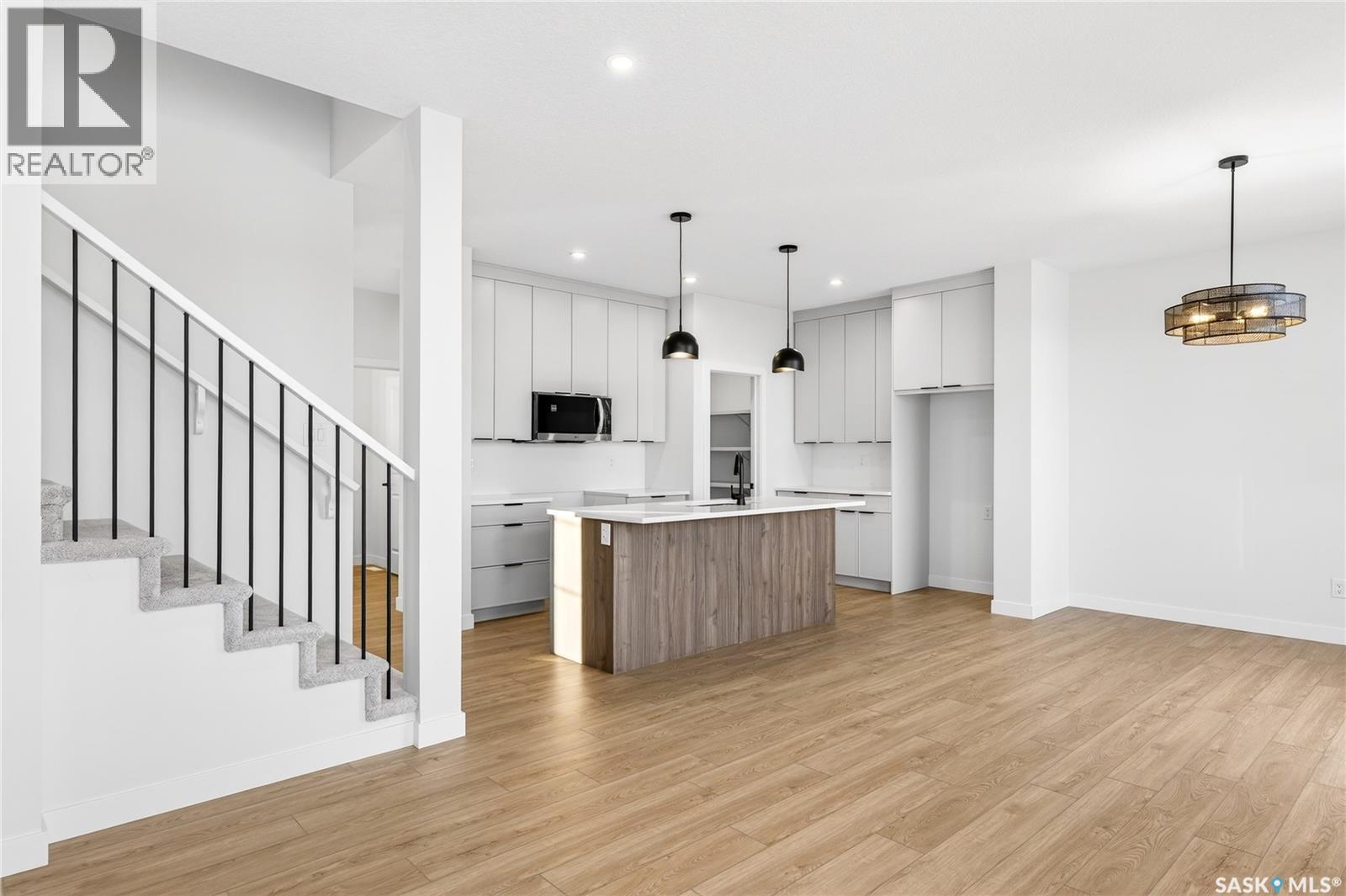 283 Nazarali Way, Saskatoon, Saskatchewan  S7V 1X6 - Photo 13 - SK030573