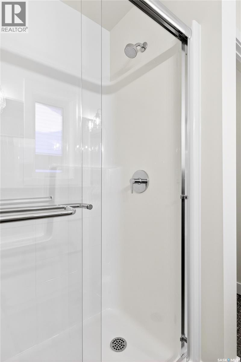 283 Nazarali Way, Saskatoon, Saskatchewan  S7V 1X6 - Photo 34 - SK030573