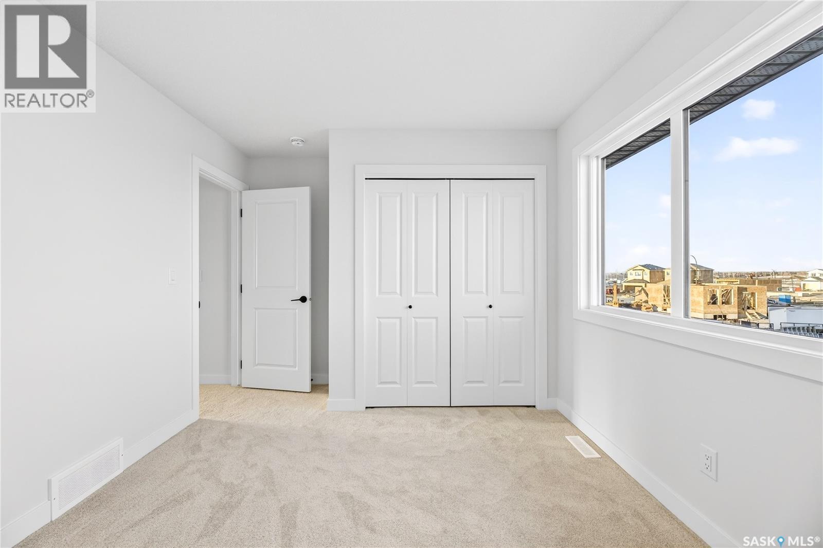 283 Nazarali Way, Saskatoon, Saskatchewan  S7V 1X6 - Photo 41 - SK030573