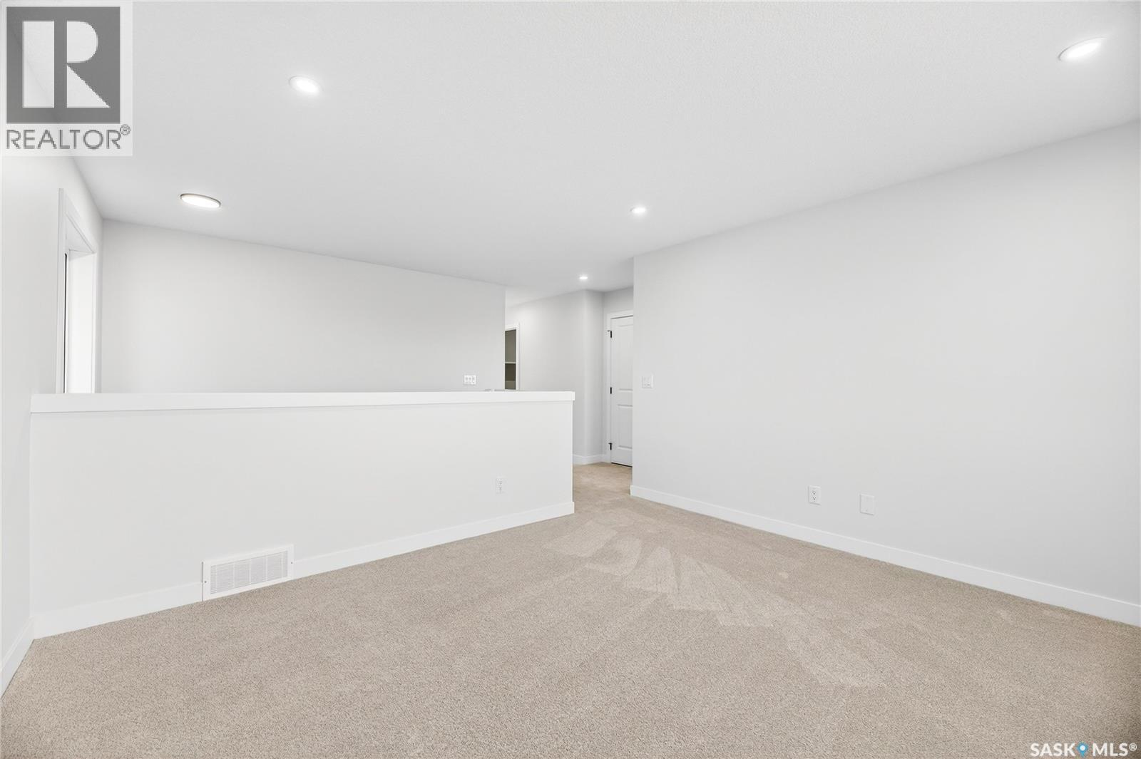 283 Nazarali Way, Saskatoon, Saskatchewan  S7V 1X6 - Photo 27 - SK030573