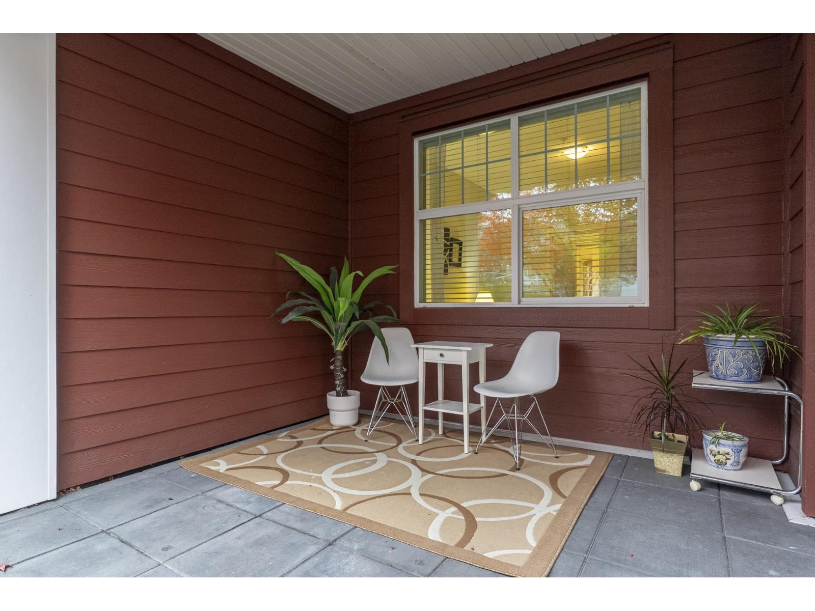 112 17712 57a Avenue, Surrey, British Columbia  V3S 1J1 - Photo 2 - R3109680