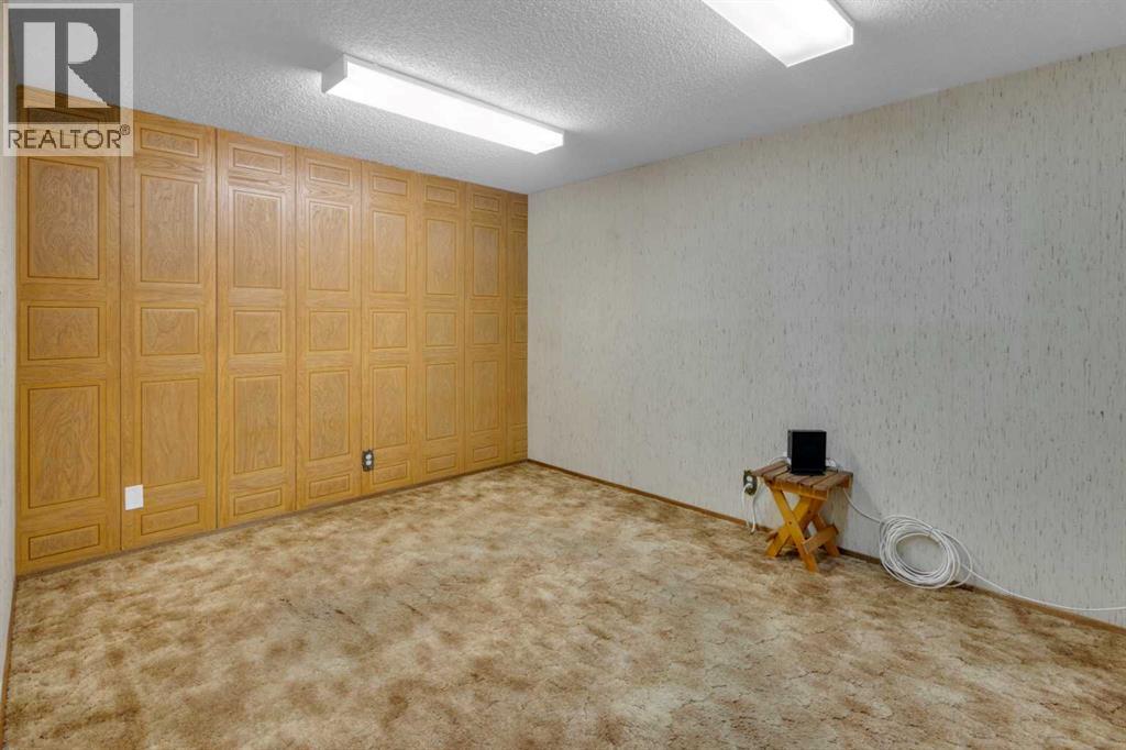 6004 Maddock Drive NE, Calgary, Alberta  T2A 3W4 - Photo 27 - A2297728