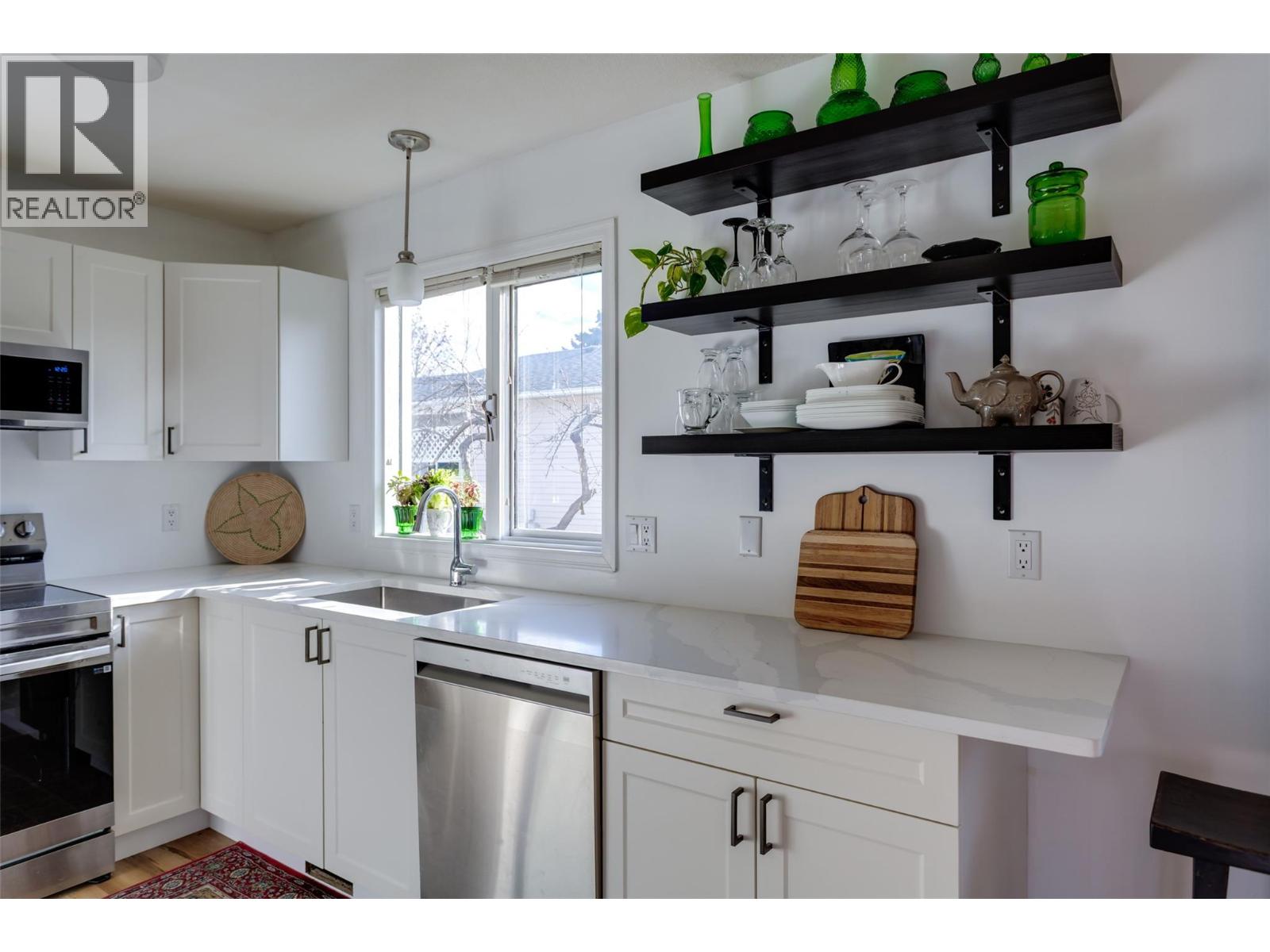 1255 Raymer Avenue Unit# 527, Kelowna, British Columbia  V1W 3S3 - Photo 4 - 10375690