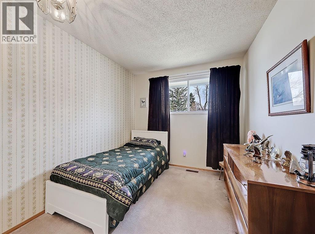 2220 23 Street, Nanton, Alberta  T0L 1R0 - Photo 21 - A2299293