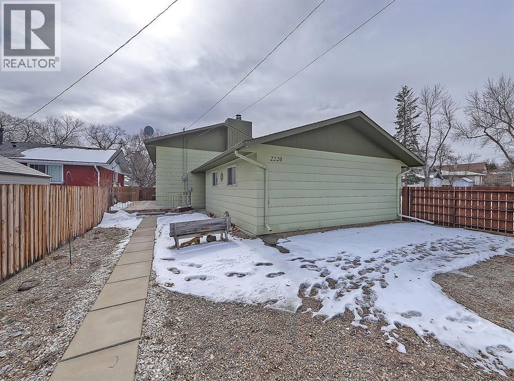 2220 23 Street, Nanton, Alberta  T0L 1R0 - Photo 43 - A2299293