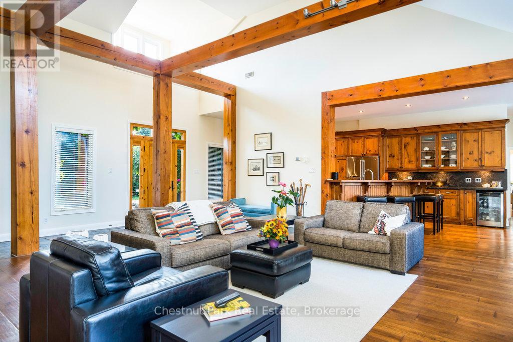 2 Evergreen Road, Collingwood, Ontario  L9Y 5A8 - Photo 14 - S12089114