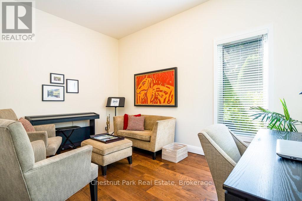 2 Evergreen Road, Collingwood, Ontario  L9Y 5A8 - Photo 27 - S12089114