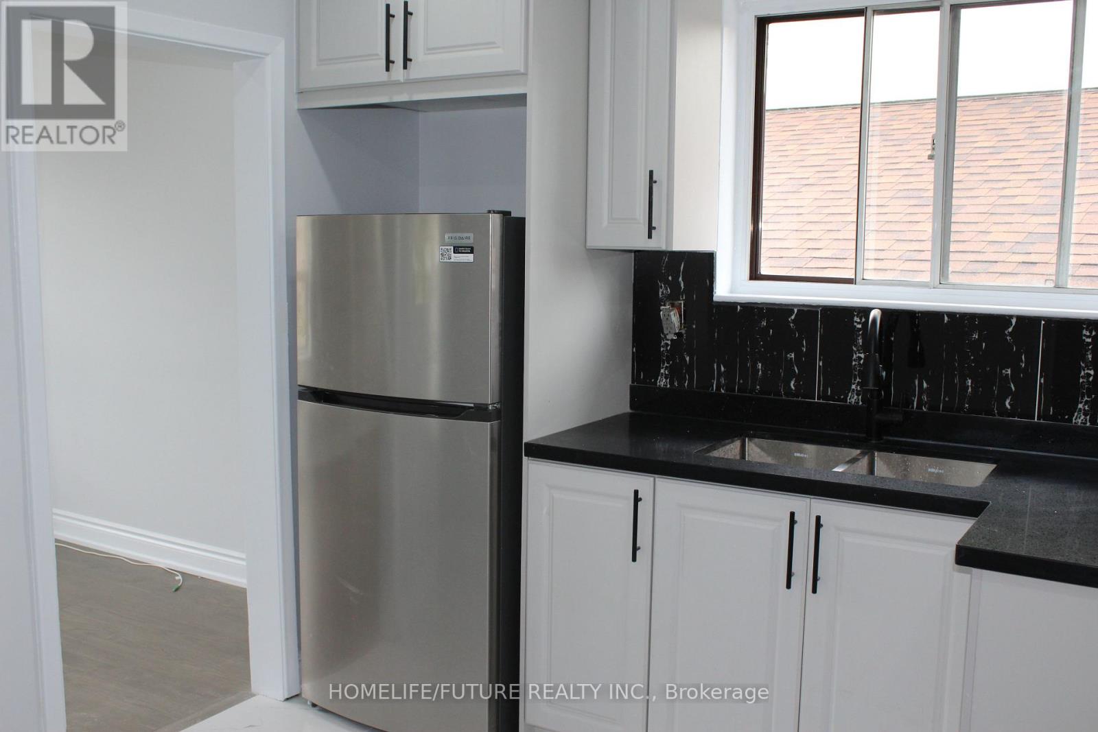 Main - 6 Gilroy Drive, Toronto, Ontario M1P 1Z9 - Photo 11 - E13001676