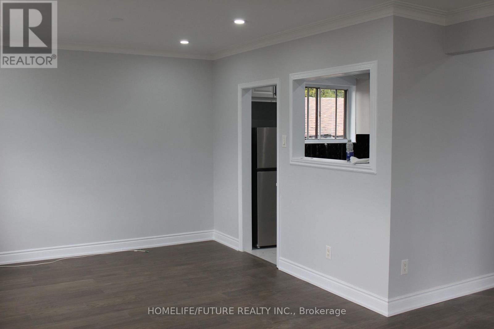 Main - 6 Gilroy Drive, Toronto, Ontario M1P 1Z9 - Photo 5 - E13001676