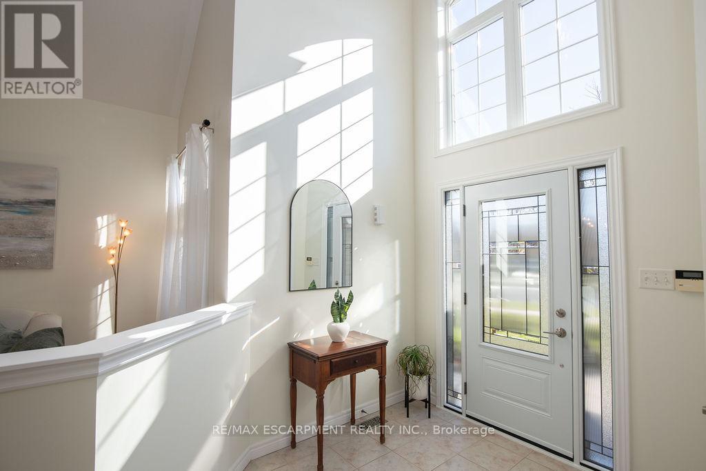 154 Thoroughbred Boulevard, Hamilton, Ontario  L9K 1M9 - Photo 8 - X13001450