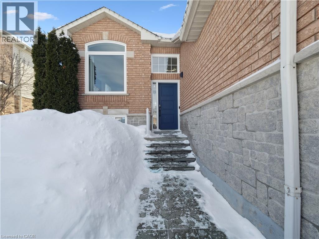 19 Leslie Avenue, Barrie, Ontario  L4N 9N9 - Photo 3 - 40808127