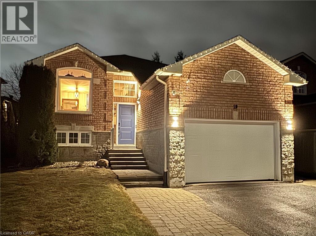 19 Leslie Avenue, Barrie, Ontario  L4N 9N9 - Photo 2 - 40808127